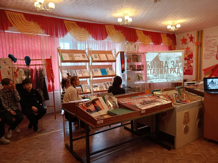Укажите подпись к картинке.